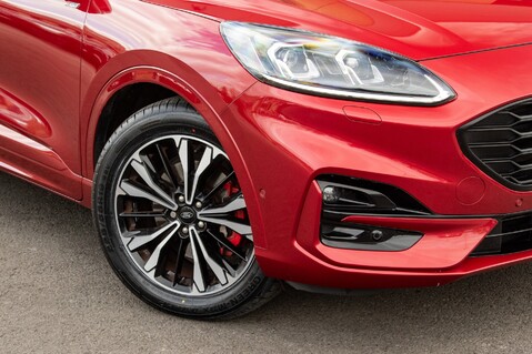 Ford Kuga ST-LINE X FIRST EDITION 2