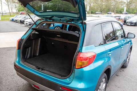 Suzuki Vitara SZ-T 33