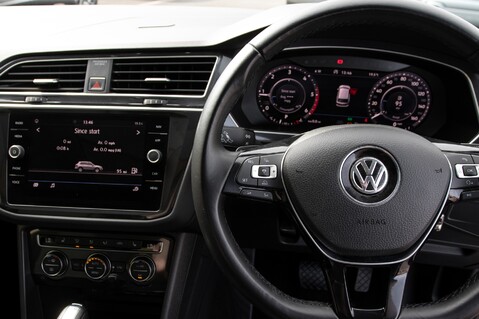 Volkswagen Tiguan SEL TDI BLUEMOTION TECHNOLOGY DSG 19