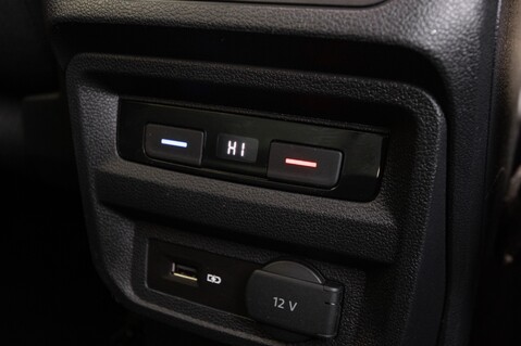 Volkswagen Tiguan SEL TDI BLUEMOTION TECHNOLOGY DSG 36