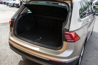 Volkswagen Tiguan SEL TDI BLUEMOTION TECHNOLOGY DSG 37