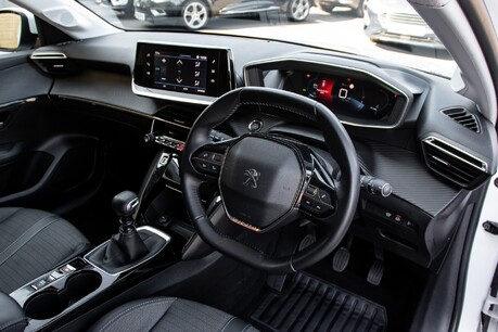 Peugeot 208 PURETECH ALLURE S/S