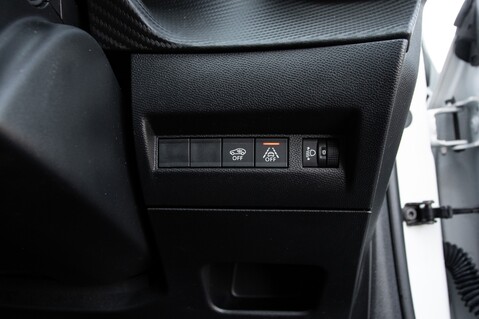 Peugeot 208 PURETECH ALLURE S/S 16
