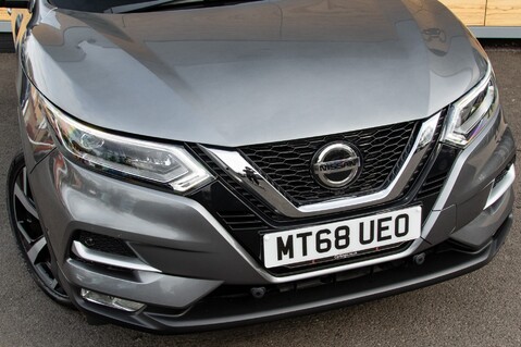 Nissan Qashqai DIG-T TEKNA PLUS 11