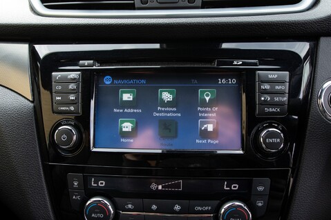Nissan Qashqai DIG-T TEKNA PLUS 30