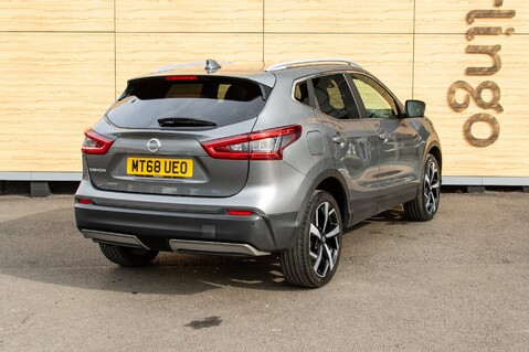 Nissan Qashqai DIG-T TEKNA PLUS 3