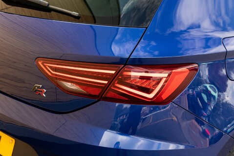 SEAT Leon TSI FR TECHNOLOGY 10