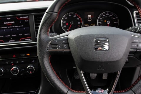 SEAT Leon TSI FR TECHNOLOGY 19