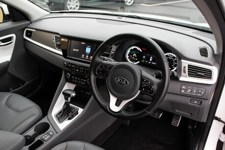 Kia Niro FIRST EDITION