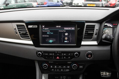 Kia Niro FIRST EDITION 26