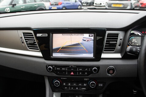 Kia Niro FIRST EDITION 30