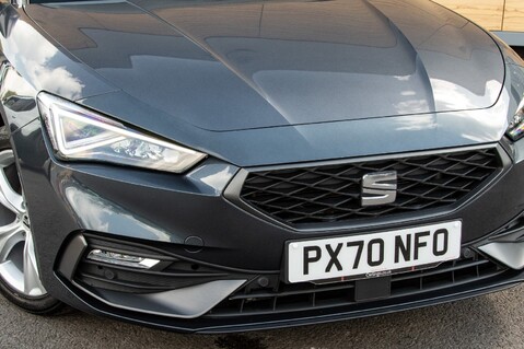 SEAT Leon ETSI FR DSG MHEV 11