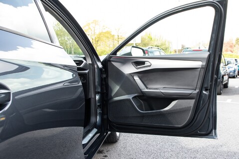 SEAT Leon ETSI FR DSG MHEV 14