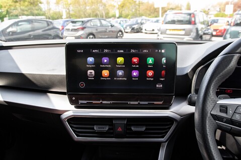 SEAT Leon ETSI FR DSG MHEV 22