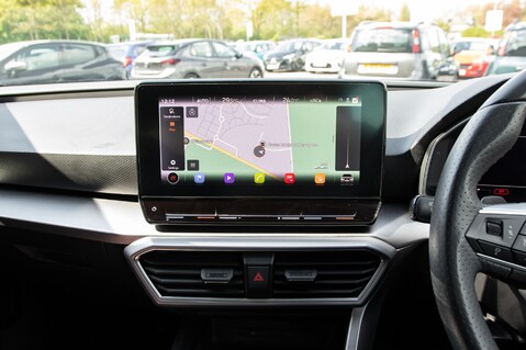 SEAT Leon ETSI FR DSG MHEV 23