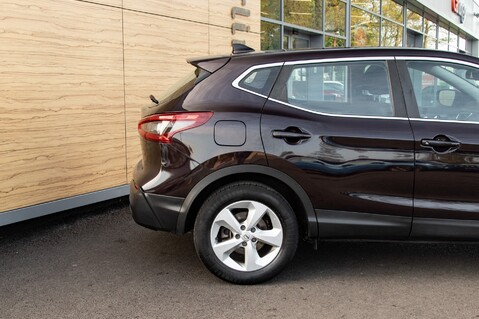 Nissan Qashqai DIG-T ACENTA PREMIUM DCT 8