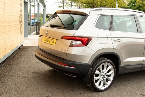 Skoda Karoq EDITION TSI 9