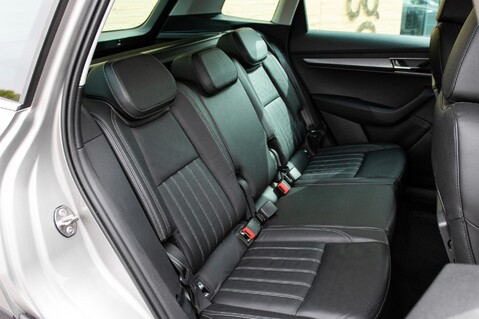 Skoda Karoq EDITION TSI 33