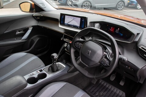 Peugeot 2008 BLUEHDI ALLURE PREMIUM S/S 5