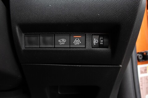 Peugeot 2008 BLUEHDI ALLURE PREMIUM S/S 16