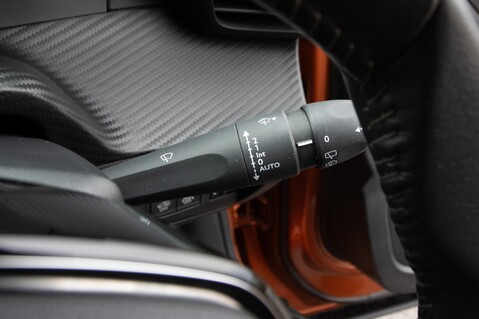 Peugeot 2008 BLUEHDI ALLURE PREMIUM S/S 18