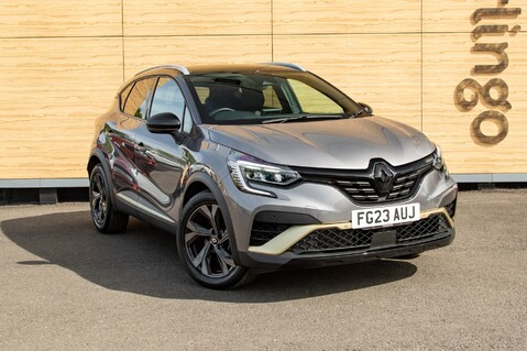 Renault Captur E-TECH ENGINEERED 1