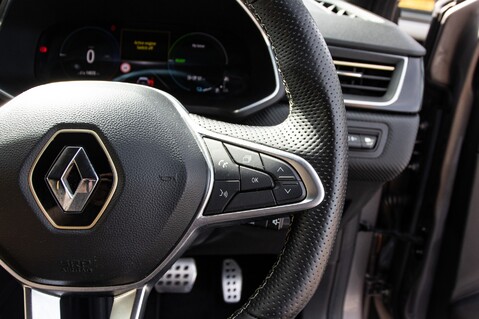 Renault Captur E-TECH ENGINEERED 20