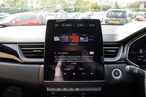 Renault Captur E-TECH ENGINEERED 23
