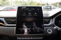 Renault Captur E-TECH ENGINEERED 29