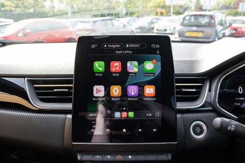 Renault Captur E-TECH ENGINEERED 32