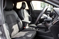 Renault Captur E-TECH ENGINEERED 34