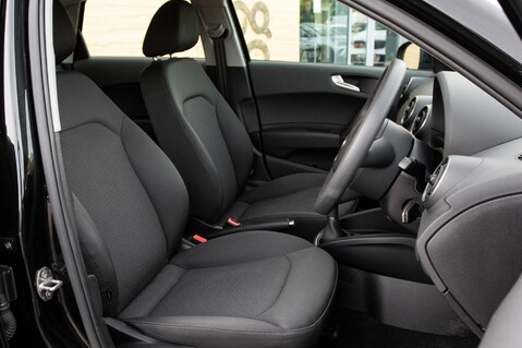 Audi A1 SPORTBACK TFSI SE 29