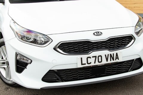 Kia Ceed CRDI 3 ISG 11