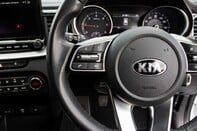 Kia Ceed CRDI 3 ISG 19