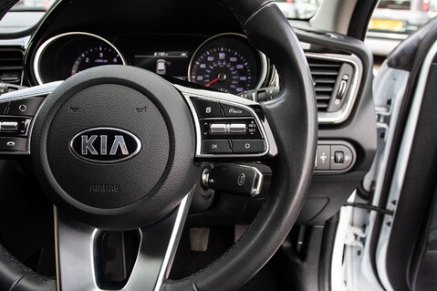 Kia Ceed CRDI 3 ISG 20