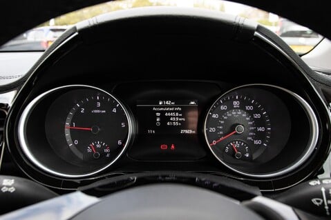 Kia Ceed CRDI 3 ISG 15