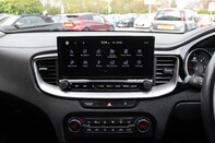 Kia Ceed CRDI 3 ISG 23