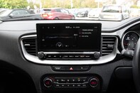 Kia Ceed CRDI 3 ISG 27