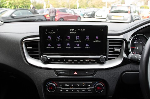 Kia Ceed CRDI 3 ISG 28