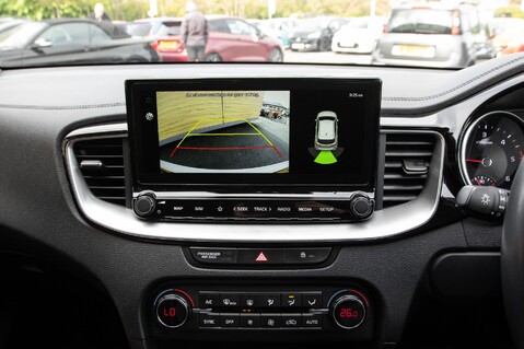 Kia Ceed CRDI 3 ISG 29