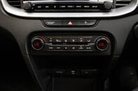 Kia Ceed CRDI 3 ISG 33