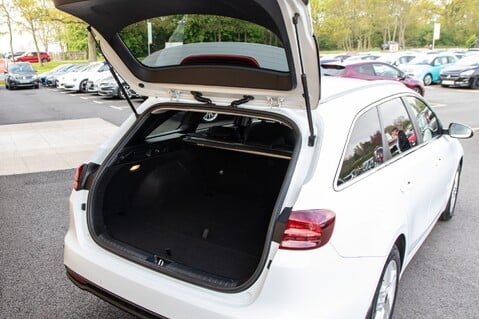Kia Ceed CRDI 3 ISG 35