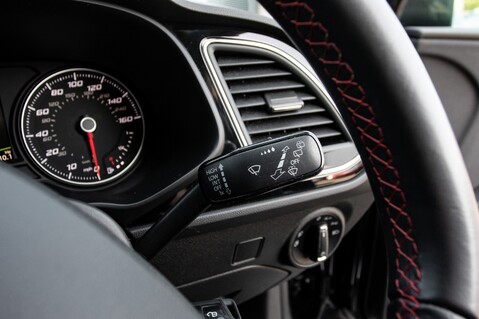 SEAT Leon TSI FR TECHNOLOGY 18