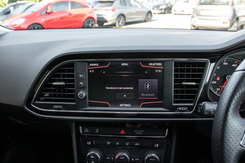 SEAT Leon TSI FR TECHNOLOGY 24
