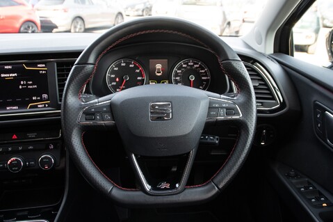 SEAT Leon TSI FR TECHNOLOGY 21