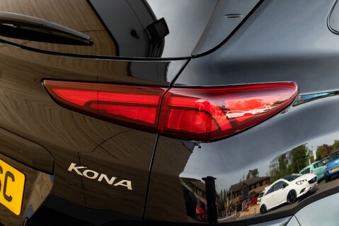 Hyundai KONA GDI PREMIUM 10