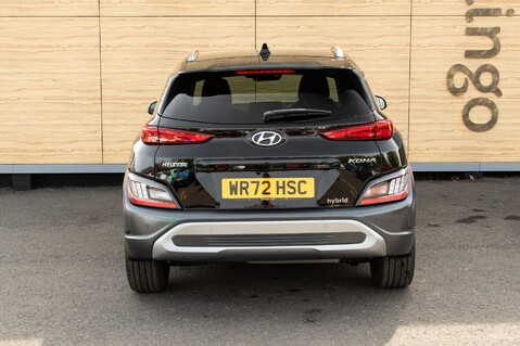 Hyundai KONA GDI PREMIUM 7