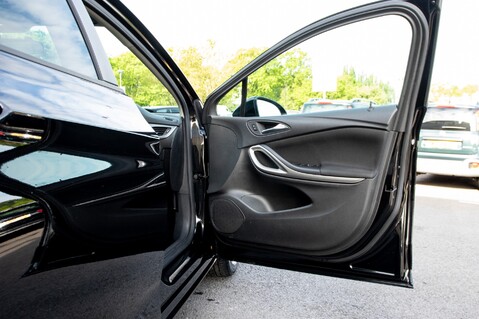 Vauxhall Astra DESIGN ECOTEC S/S 14