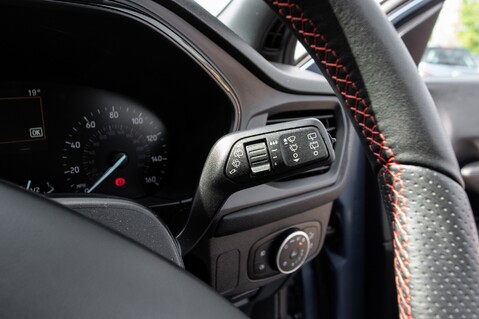 Ford Focus ST-LINE TDCI 18