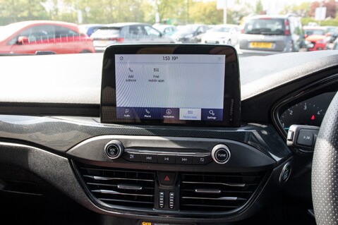Ford Focus ST-LINE TDCI 25